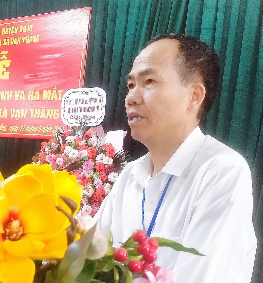 Ông Phương Văn Liểu -  Huyện ủy viên, Bí thư Đảng ủy xã Vạn Thắng. Ông Phương Văn Liểu -  Huyện ủy viên, Bí thư Đảng ủy xã Vạn Thắng.