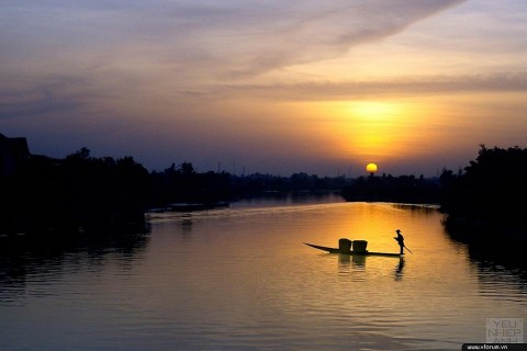 Khúc hẹn hò cồn cào sóng sông Như Nguyệt