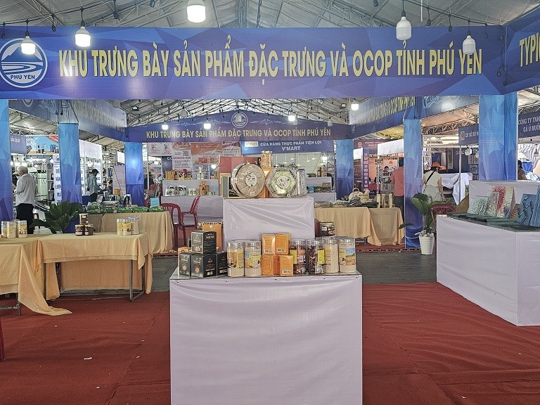 Phú Yên hỗ trợ phát triển ngành nghề nông thôn gắn với OCOP Phú Yên hỗ trợ phát triển ngành nghề nông thôn gắn với OCOP