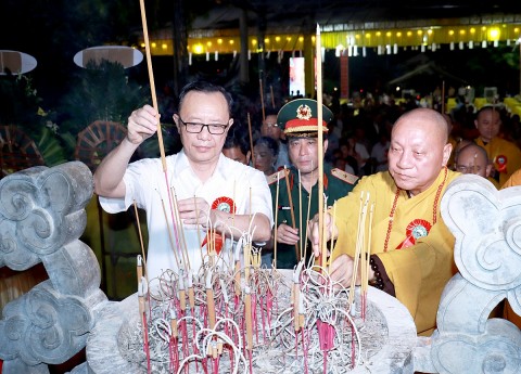 Lễ cầu siêu tưởng nhớ các liệt sĩ tại mặt trận Vị Xuyên