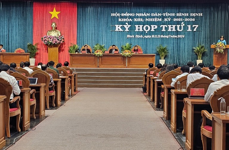 Bình Định thu ngân sách đạt 6.486 ngàn tỷ đồng Bình Định thu ngân sách đạt 6.486 ngàn tỷ đồng