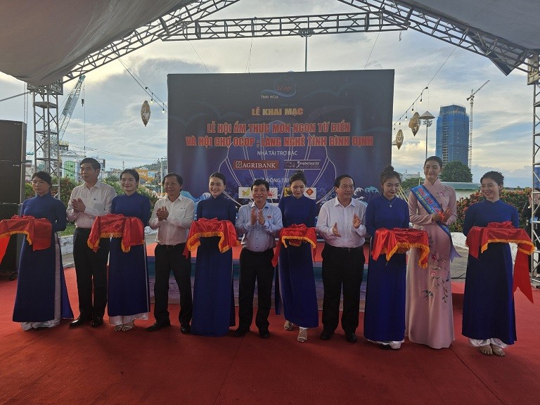 Tinh hoa ẩm thực, OCOP, làng nghề hội tụ tại Bình Định