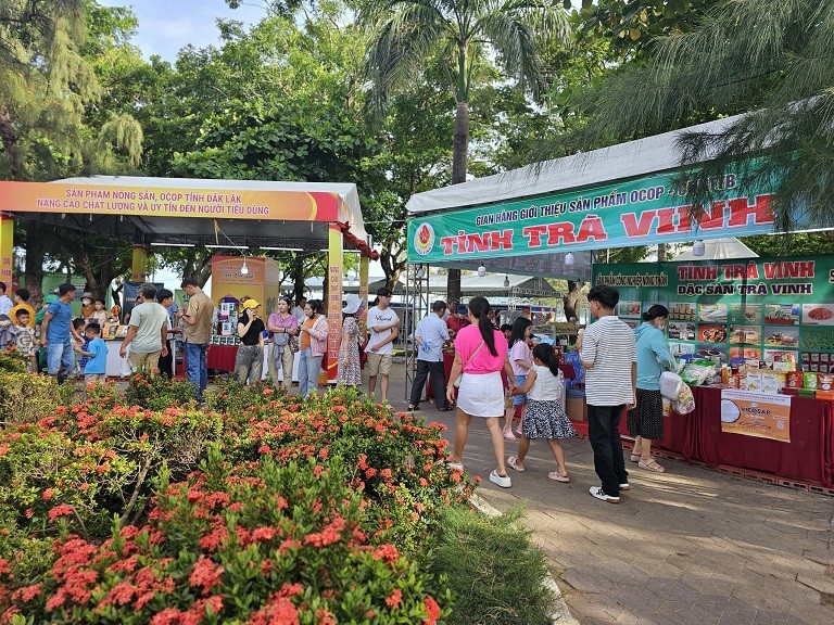 Tinh hoa ẩm thực, OCOP, làng nghề hội tụ tại Bình Định