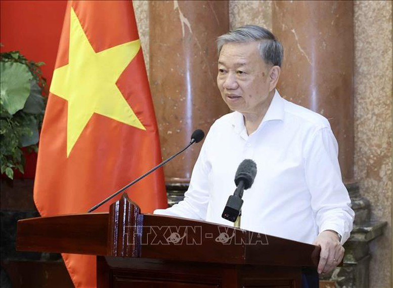 Chủ tịch nước Tô Lâm phát biểu chúc mừng Ngày truyền thống của lực lượng thanh niên xung phong Việt Nam Chủ tịch nước Tô Lâm phát biểu chúc mừng Ngày truyền thống của lực lượng thanh niên xung phong Việt Nam