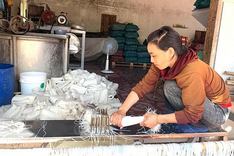 Độc đáo làng nghề làm miến khô tại phố Núi - Buôn Mê Thuột