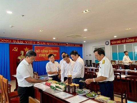 Bến Tre: Chấm điểm Bình chọn sản phẩm công nghiệp nông thôn tiêu biểu