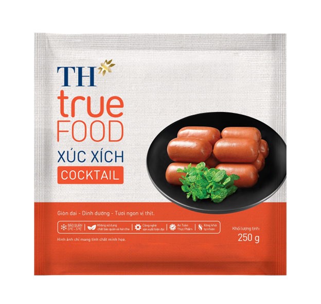 Xúc xích cocktail, sản phẩm mới ra mắt năm nay thuộc bộ sản phẩm TH true FOOD. Xúc xích cocktail, sản phẩm mới ra mắt năm nay thuộc bộ sản phẩm TH true FOOD.