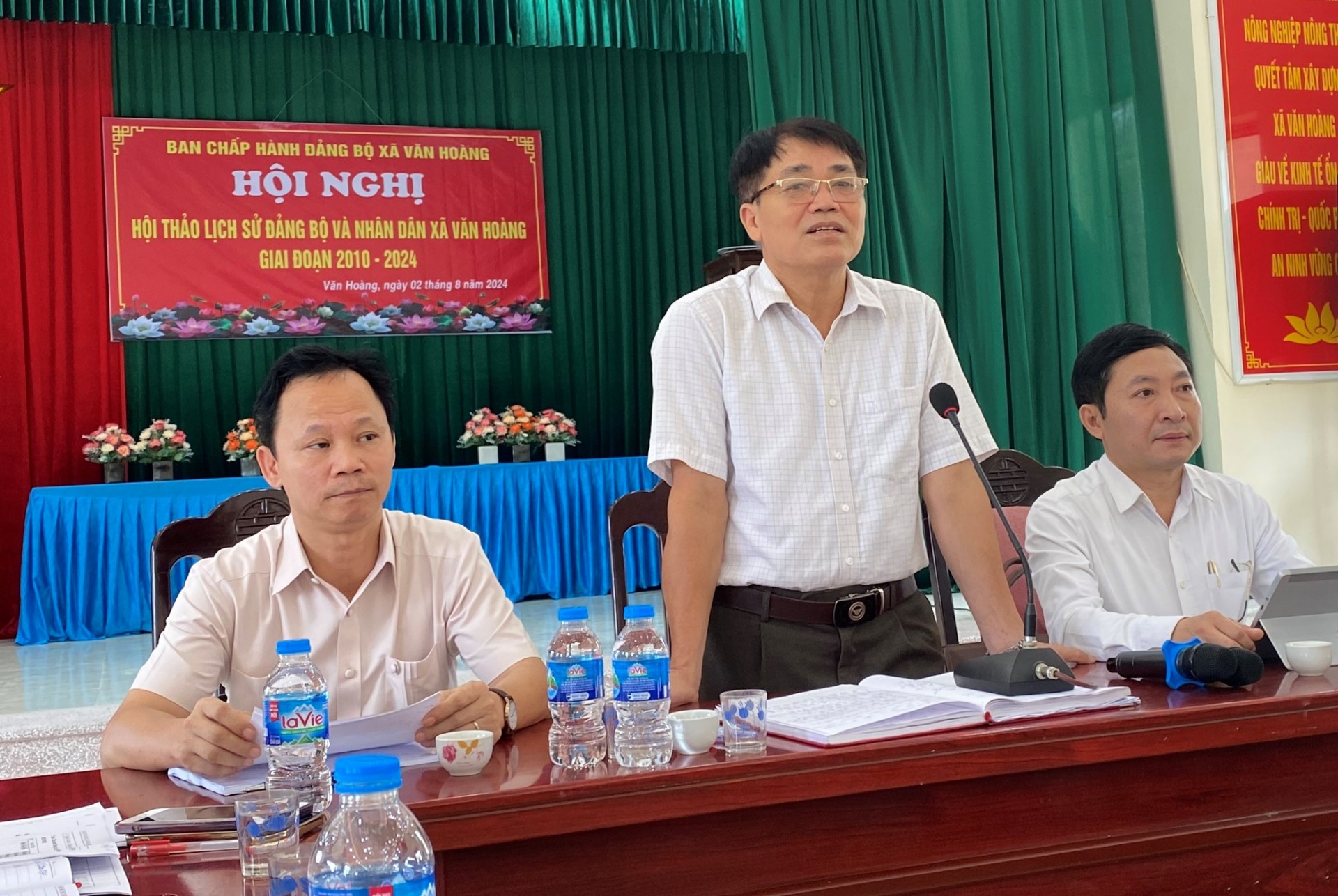 Hội thảo Lịch sử Đảng bộ và Nhân dân xã Văn Hoàng giai đoạn 2010 - 2024 Hội thảo Lịch sử Đảng bộ và Nhân dân xã Văn Hoàng giai đoạn 2010 - 2024