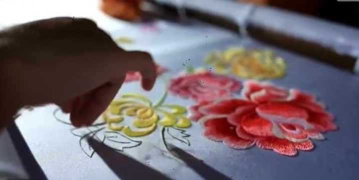 Một làng nghề thêu ren ở Ninh Bình, tiếng lành lan xa tới các nước châu Âu