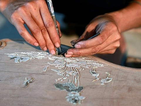 Làng nghề khảm trai Chuôn Ngọ: Tinh hoa ngàn năm toả sáng