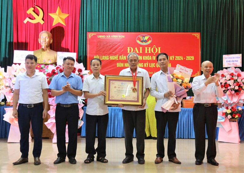 Đại hội đại biểu Hội làng nghề Rắn Vĩnh Sơn khóa IV, nhiệm kỳ 2024 – 2029 Đại hội đại biểu Hội làng nghề Rắn Vĩnh Sơn khóa IV, nhiệm kỳ 2024 – 2029