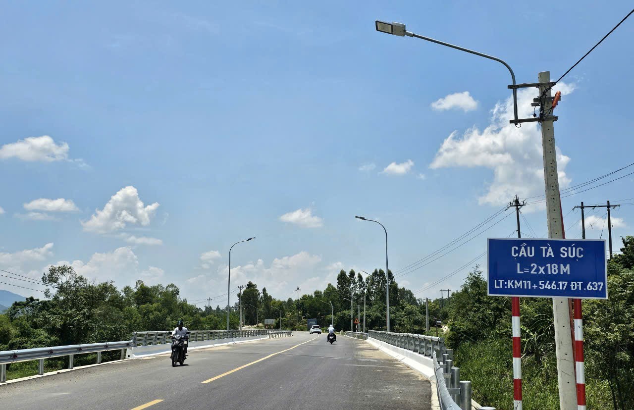 Bình Định: Đường vui chào mừng ngày Quốc khánh