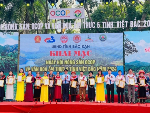 Khai mạc Ngày hội nông sản OCOP và văn hóa ẩm thực 06 tỉnh Việt Bắc