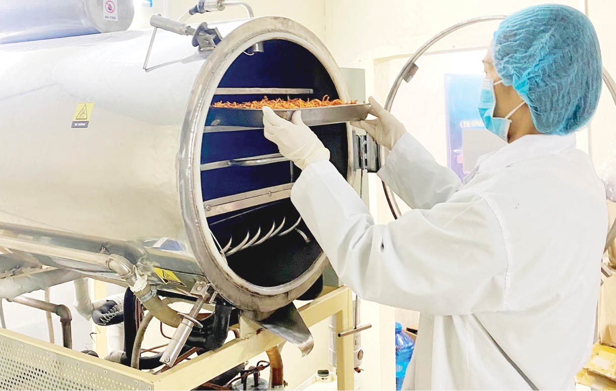 Máy sấy thăng hoa được hỗ trợ từ nguồn kinh phí khuyến công địa phương năm 2024