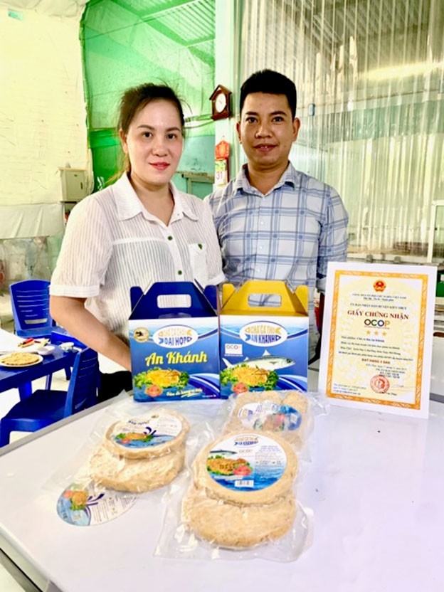 Anh Phạm Gia Mạnh - Hội viên Hiệp hội Làng nghề Hải Phòng,  chủ cơ sở sản xuất chả cá An Khánh 