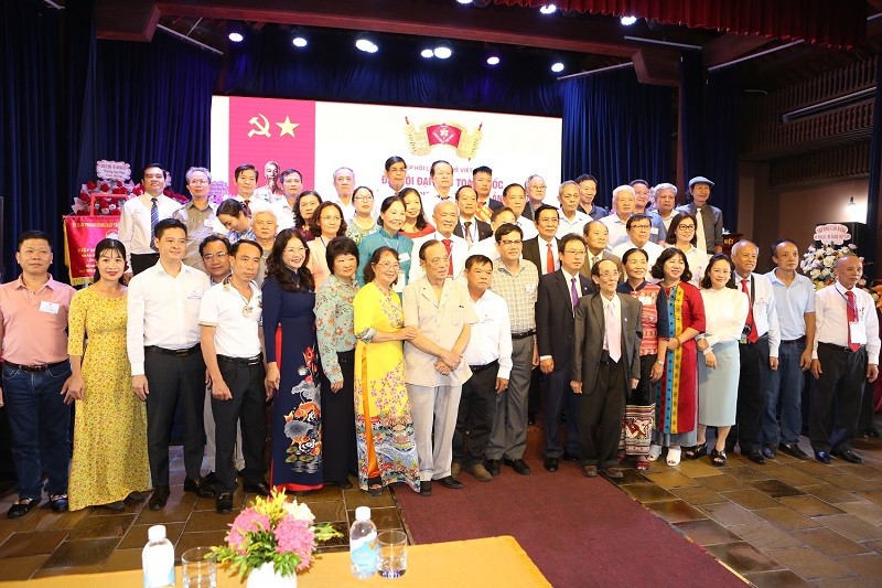 Ra mắt Ban chấp hành Hiệp hội Làng nghề Việt Nam nhiệm kỳ V (2024 - 2029). Ra mắt Ban chấp hành Hiệp hội Làng nghề Việt Nam nhiệm kỳ V (2024 - 2029).