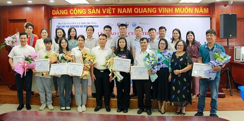 Thông điệp từ đại dương qua các tác phẩm ảnh tham dự cuộc thi “Hành động vì đại dương xanh”