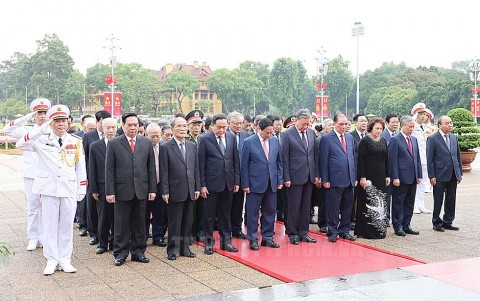 Lãnh đạo Đảng, Nhà nước vào Lăng viếng Chủ tịch Hồ Chí Minh