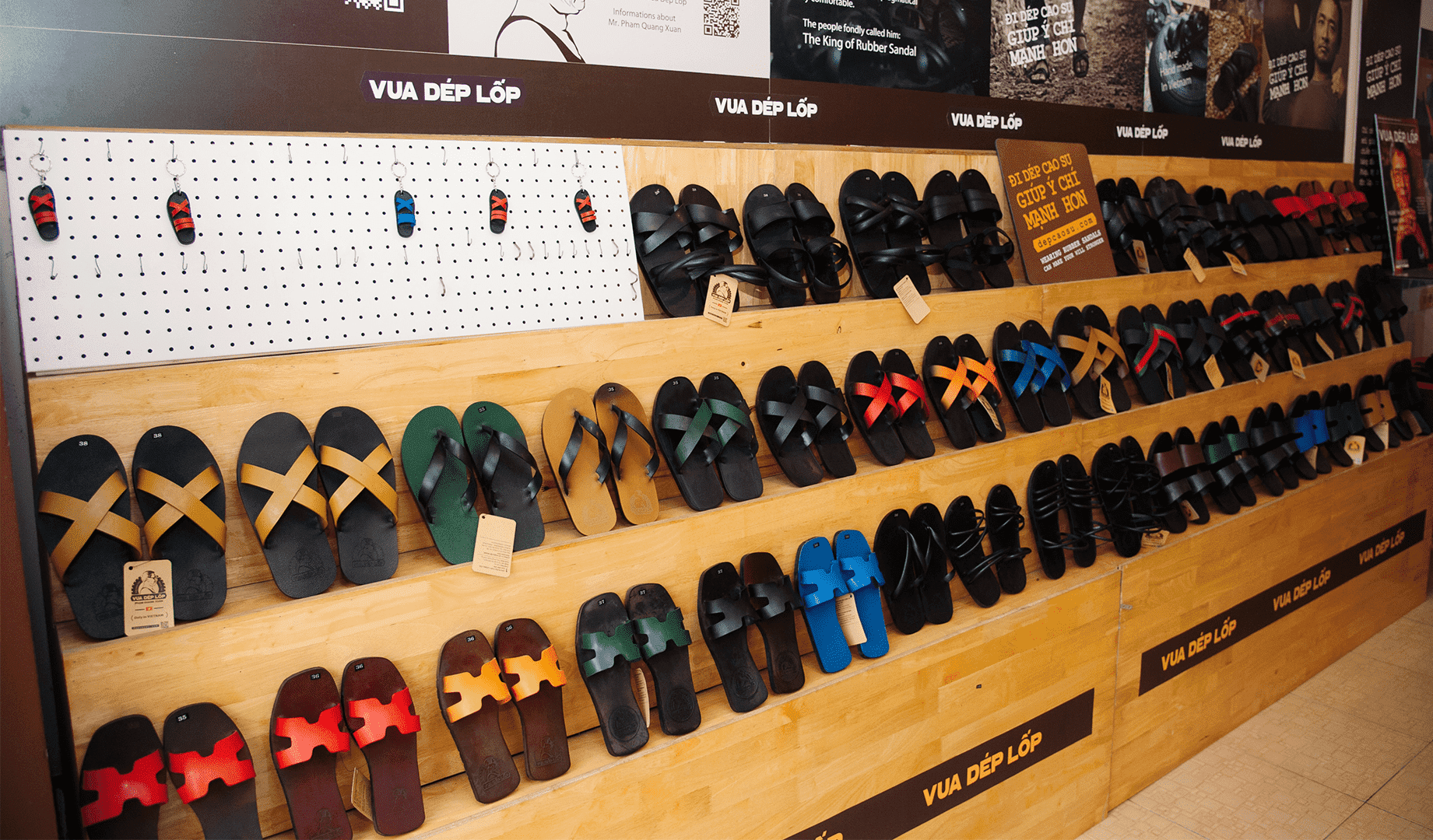 Những ông “vua dép lốp” xứng tầm Nghệ nhân làng nghề