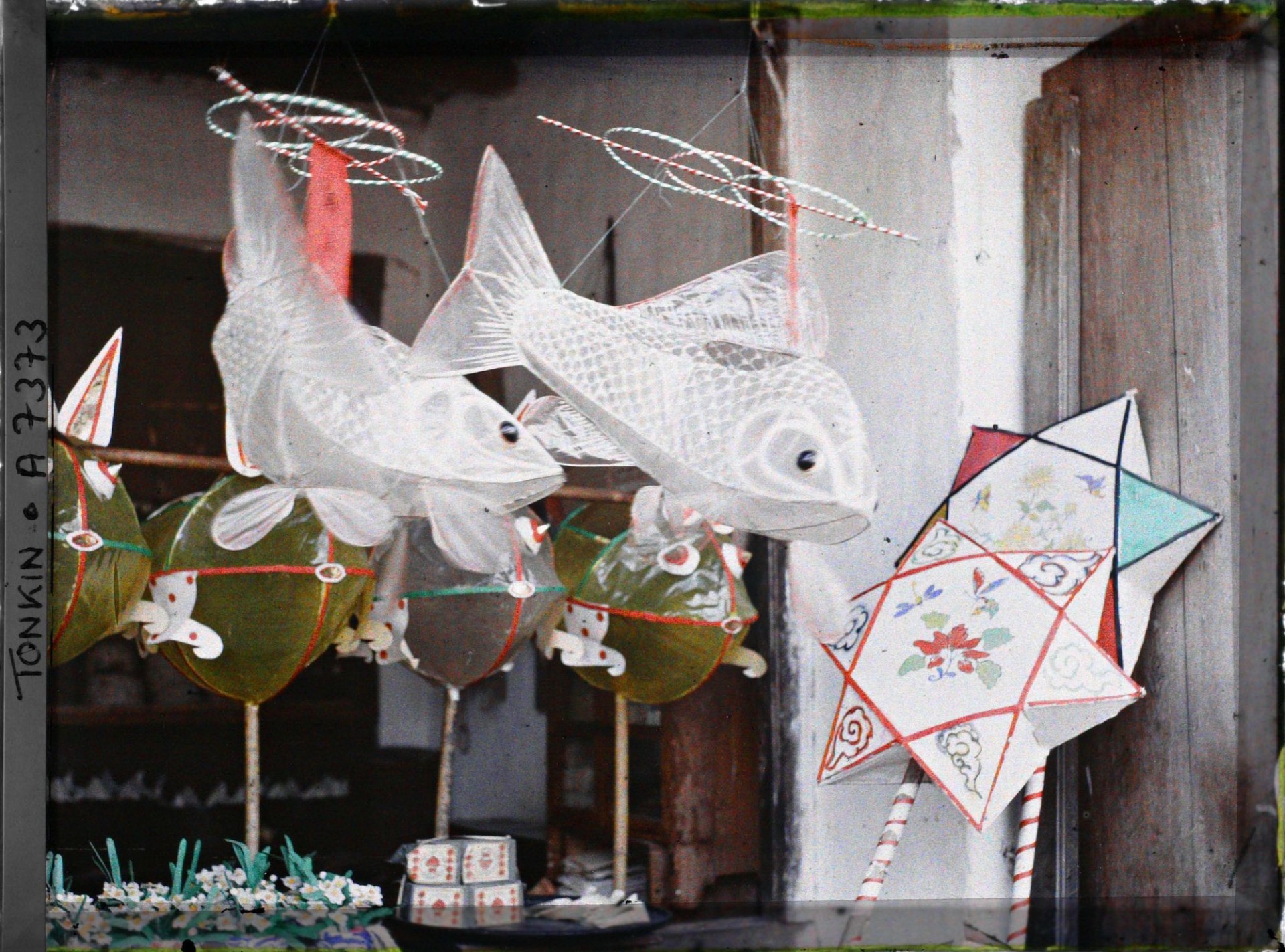 Đồ chơi Trung thu ở Hà Nội hơn 100 năm trước Đồ chơi Trung thu ở Hà Nội hơn 100 năm trước