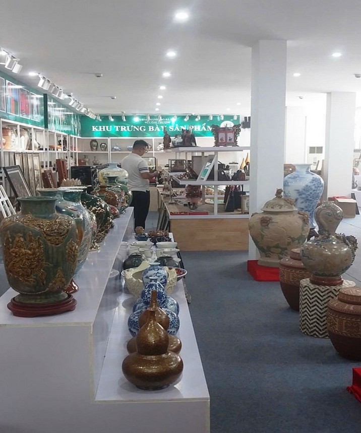 423 sản phẩm tham dự Cuộc thi Thiết kế mẫu sản phẩm TCMN năm 2024 423 sản phẩm tham dự Cuộc thi Thiết kế mẫu sản phẩm TCMN năm 2024