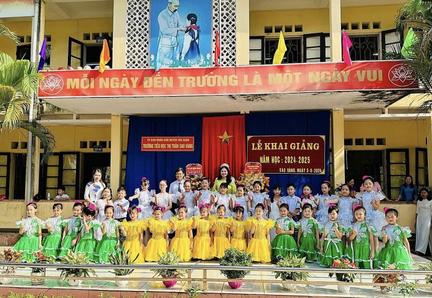 Trường Tiểu học thị trấn Sao Vàng