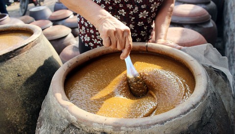 Đậm đà hương vị tương nếp truyền thống Tân Đức