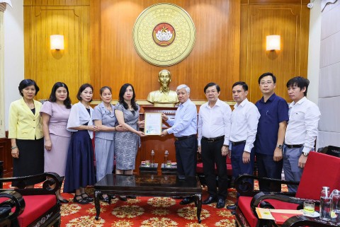 Hơn 600 triệu đồng của kiều bào hỗ trợ đồng bào chịu ảnh hưởng của cơn bão Yagi