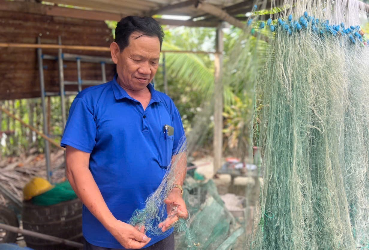 Nông dân Hồ Trọng Lập được vinh danh Nông dân Việt Nam xuất sắc 2024 Nông dân Hồ Trọng Lập được vinh danh Nông dân Việt Nam xuất sắc 2024