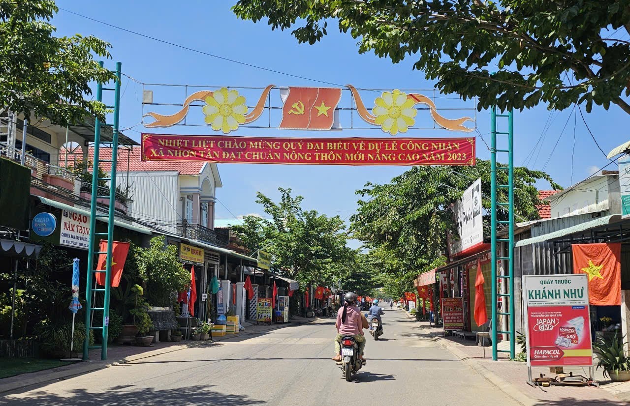 Xã Nhơn Tân đạt chuẩn nông thôn mới nâng cao Xã Nhơn Tân đạt chuẩn nông thôn mới nâng cao