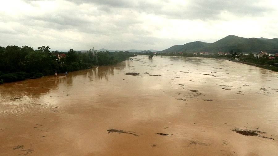 Nước sông Lục Nam dâng cao Nước sông Lục Nam dâng cao