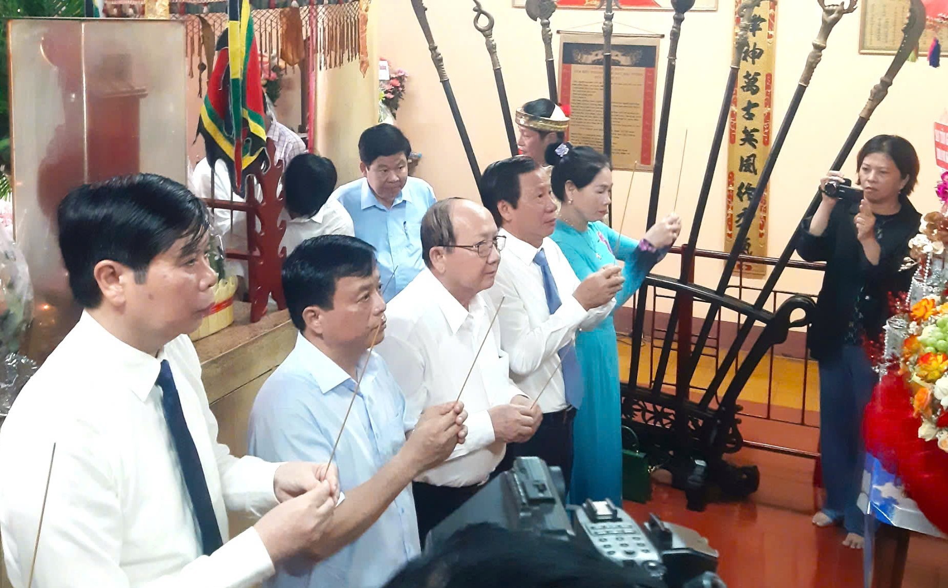 Tưởng niệm 724 năm ngày mất Anh hùng dân tộc Trần Hưng Đạo Tưởng niệm 724 năm ngày mất Anh hùng dân tộc Trần Hưng Đạo