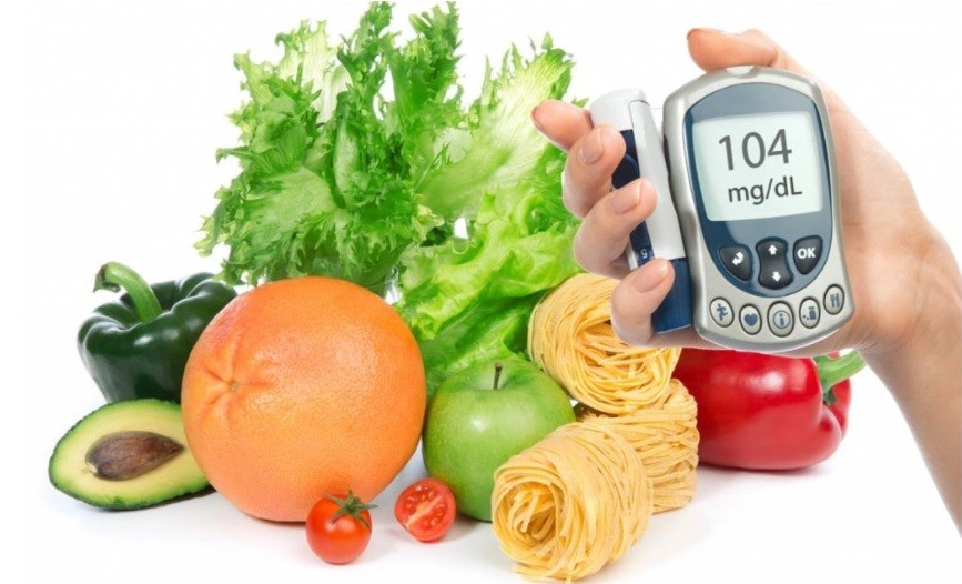 Kiểm soát chế độ ăn uống lành mạnh cho bệnh nhân tiểu đường