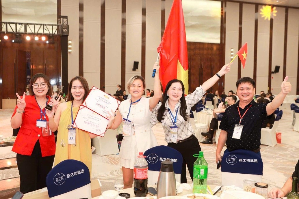 Sản phẩm của Hiệp hội Yến sào Việt Nam đạt giải thưởng trong phần thi tại hội nghị