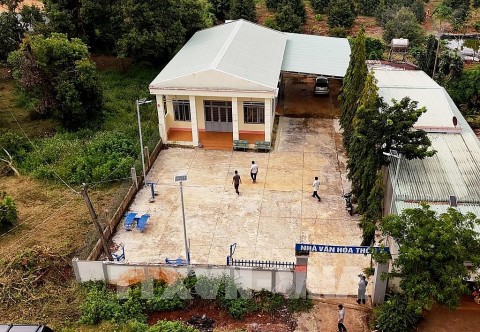 Bừng sáng nông thôn mới nơi miền đất khó