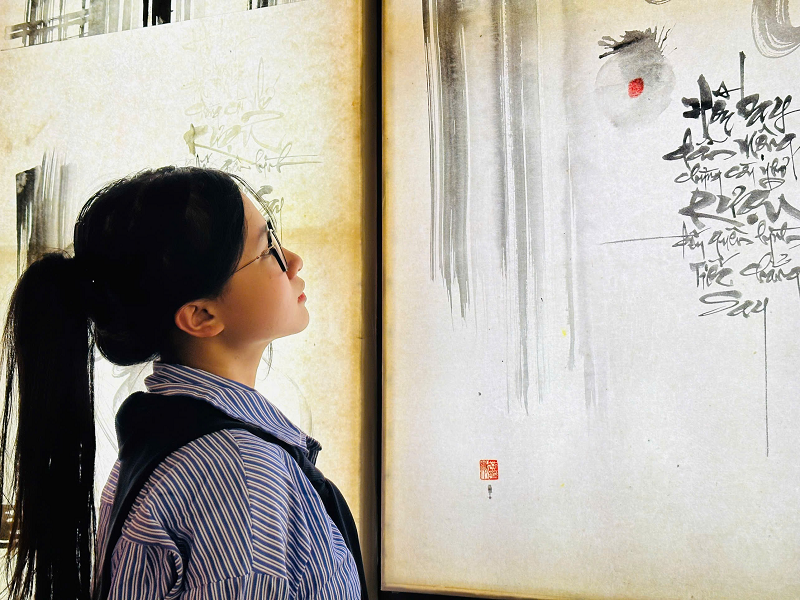 Du học sinh chiêm nghiệm tác phẩm Du học sinh chiêm nghiệm tác phẩm