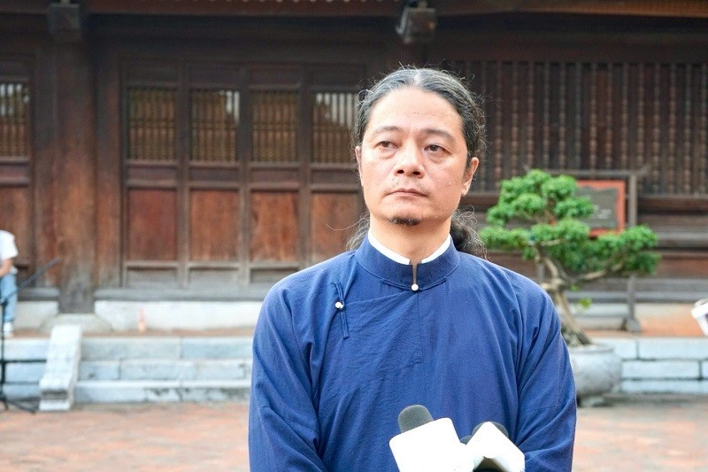 Trồng nấm linh chi dưới tán rừng keo Trồng nấm linh chi dưới tán rừng keo