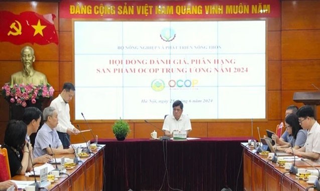 Toàn cảnh họp hội đồng đánh giá, phân hạng sản phẩm Chương trình mỗi xã một sản phẩm (OCOP) cấp trung ương năm 2024 Toàn cảnh họp hội đồng đánh giá, phân hạng sản phẩm Chương trình mỗi xã một sản phẩm (OCOP) cấp trung ương năm 2024