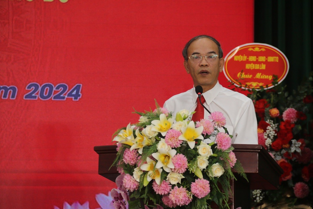 Xã Ninh Hiệp huyện Gia Lâm đón bằng công nhận đạt chuẩn nông thôn mới kiểu mẫu