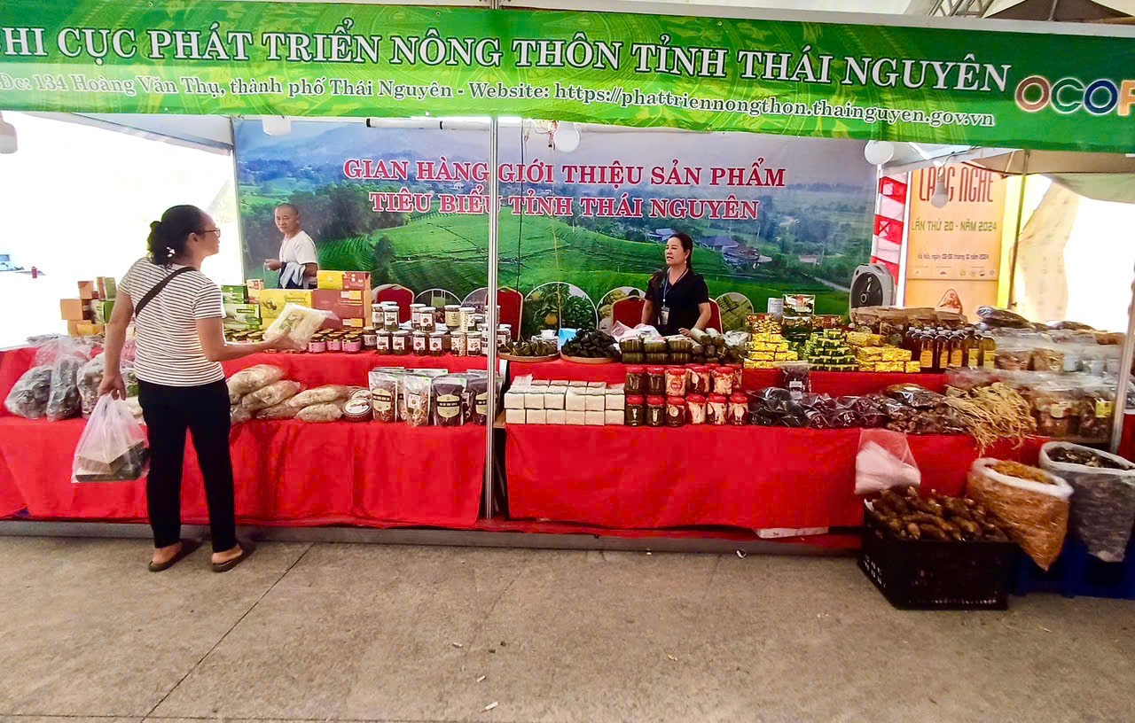 Chi cục PTNT tỉnh Thái Nguyên tham dự Hội chợ Làng nghề Việt Nam 2024