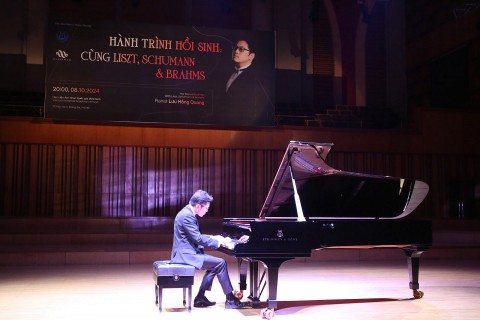 nghe si luu hong quang voi doc tau piano hanh trinh hoi sinh