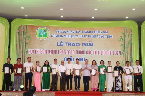 Hội thi làng nghề thành phố Hà Nội năm 2024: Tôn vinh nét đẹp của nghề truyền thống