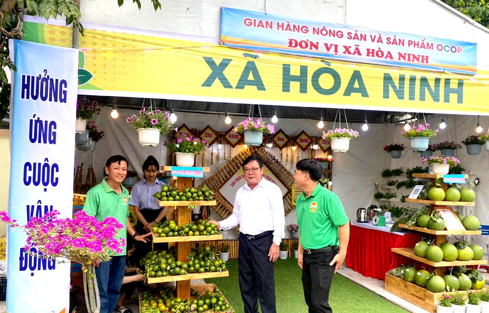 Phiên chợ nhằm tạo điều kiện cho nông dân huyện Hòa Vang giới thiệu, quảng bá và tiêu thụ sản phẩm.