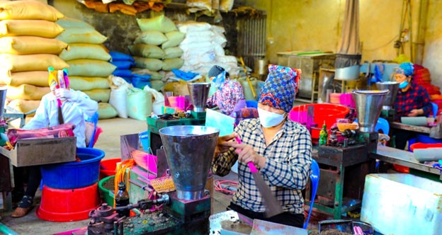 Sản phẩm hương trầm ở xã Quốc Tuấn (Nam Sách) đạt chứng nhận OCOP giúp tăng sản lượng tiêu thụ. Sản phẩm hương trầm ở xã Quốc Tuấn (Nam Sách) đạt chứng nhận OCOP giúp tăng sản lượng tiêu thụ.