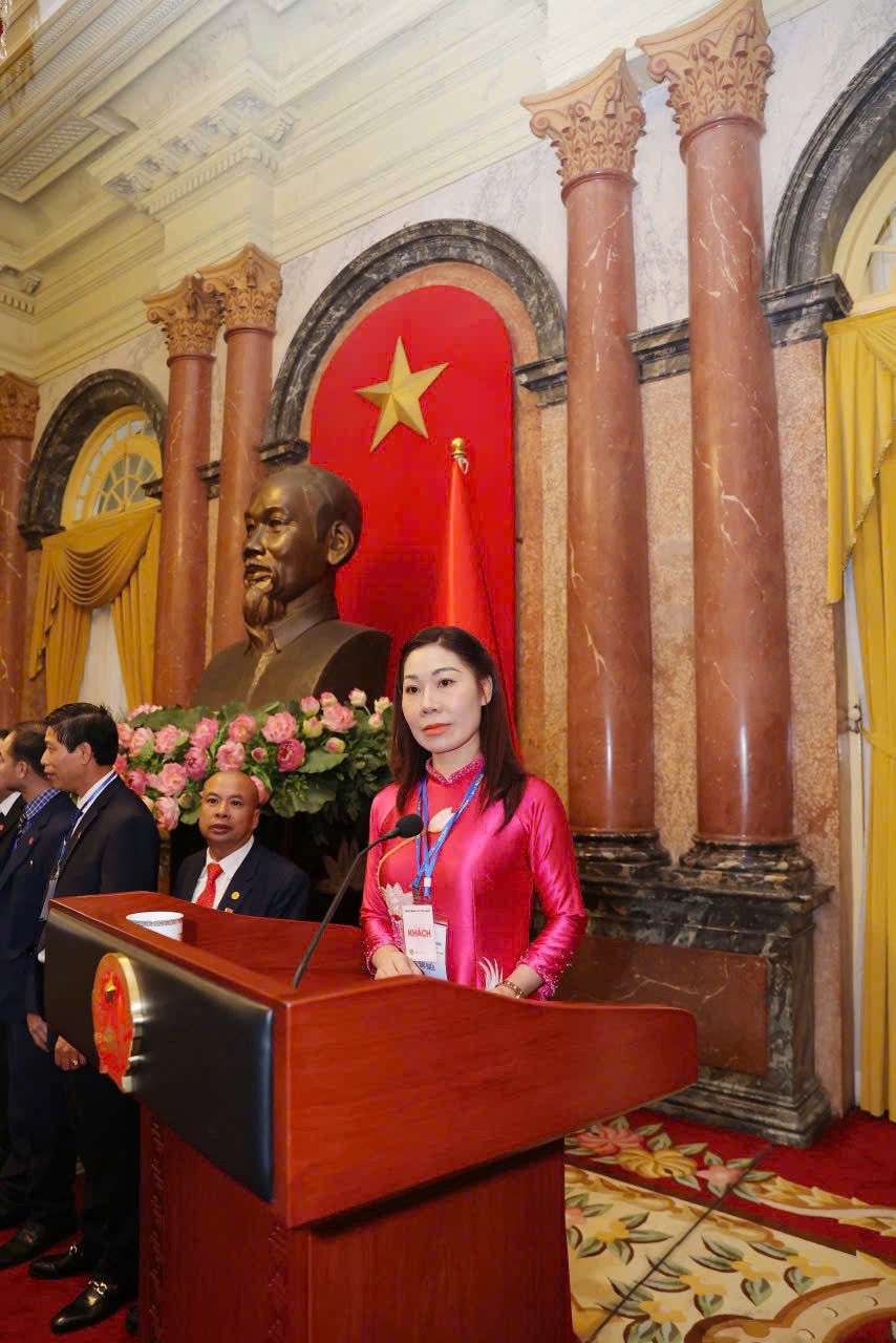 Hội đồng nữ doanh nhân Việt Nam - ASEAN “Báo công dâng Bác” 2024 với khát vọng vươn xa Hội đồng nữ doanh nhân Việt Nam - ASEAN “Báo công dâng Bác” 2024 với khát vọng vươn xa