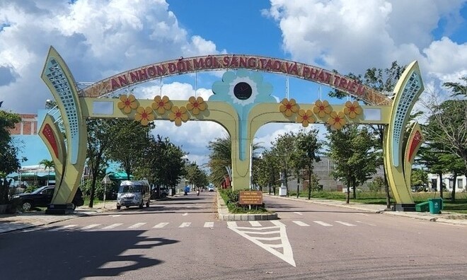 Lên thành phố tạo điều kiện để thị xã An Nhơn bứt phá vươn lên Lên thành phố tạo điều kiện để thị xã An Nhơn bứt phá vươn lên
