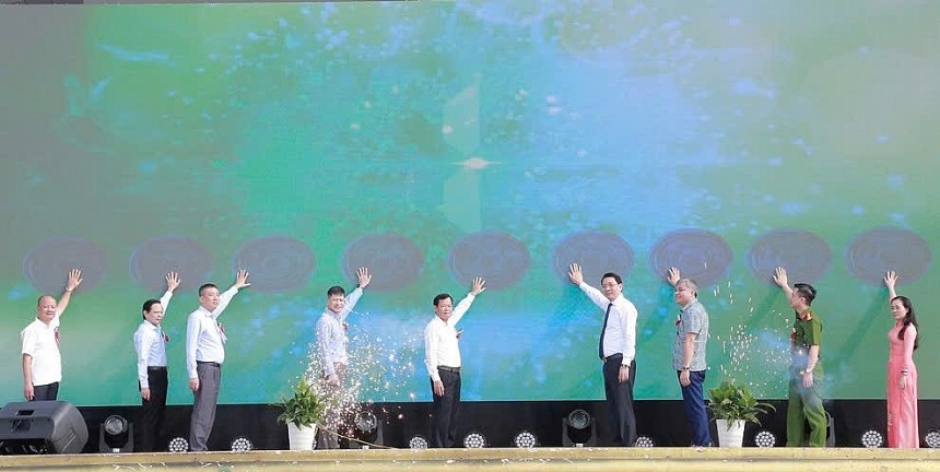 Thanh Hóa: Khai trương trưng bày, giới thiệu sản phẩm nông sản, thực phẩm an toàn năm 2024 Thanh Hóa: Khai trương trưng bày, giới thiệu sản phẩm nông sản, thực phẩm an toàn năm 2024