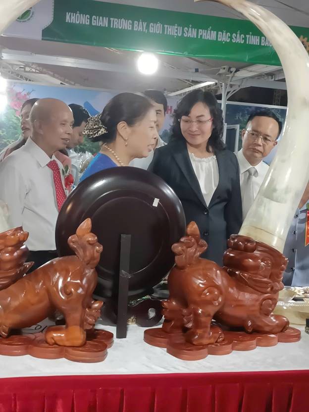 Khai mạc Hội chợ triển lãm hàng công nghiệp nông thôn tiêu biểu năm 2024 Khai mạc Hội chợ triển lãm hàng công nghiệp nông thôn tiêu biểu năm 2024