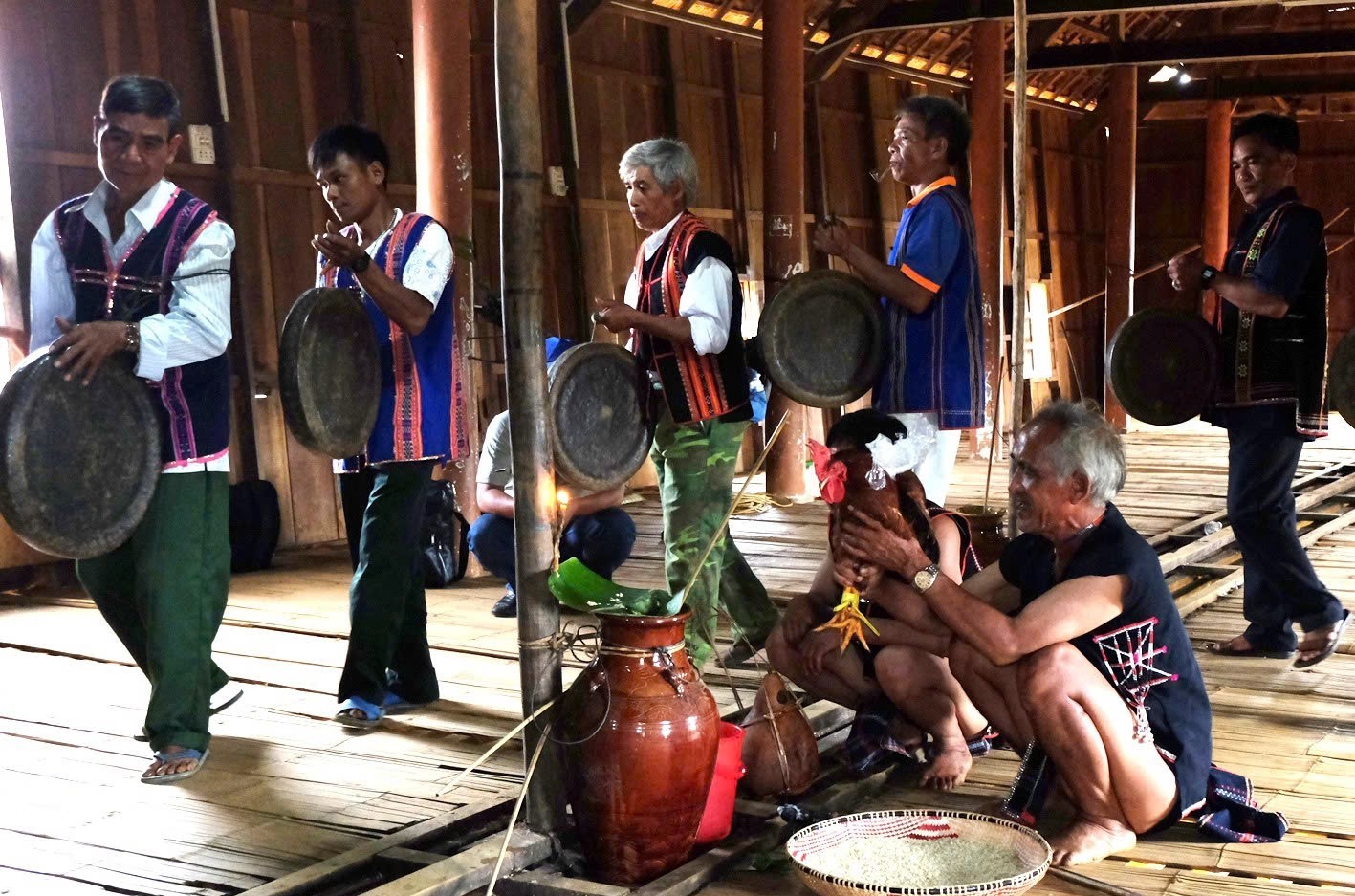 Bình Định: Vai trò người có uy tín đóng trong việc bảo tồn di sản văn hóa dân tộc Bình Định: Vai trò người có uy tín đóng trong việc bảo tồn di sản văn hóa dân tộc