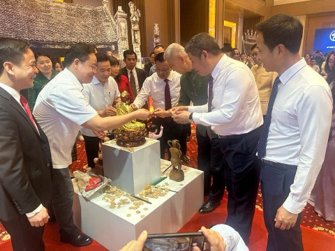 Huyện Hoài Đức (Hà Nội): Sơn Đồng xây dựng NTM kiểu mẫu kết hợp nâng cao năng lực marketing xuất khẩu sản phẩm thủ công mỹ nghệ